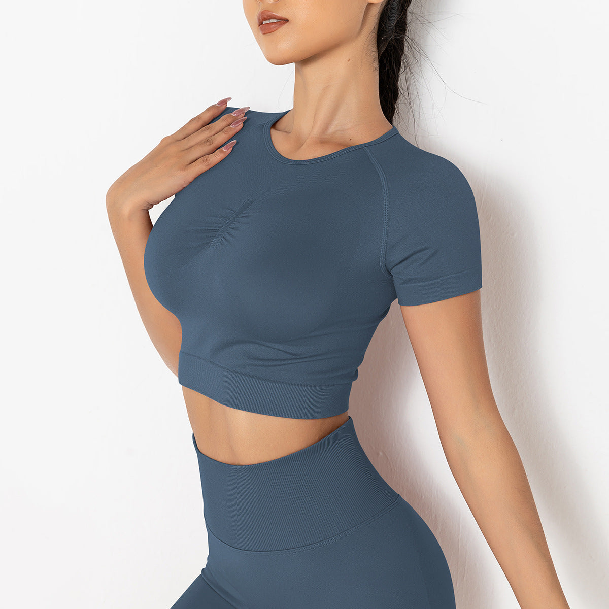Seamless Knitted Solid Color T-shirt Sports Running Fitness Short-sleeved Top For Women